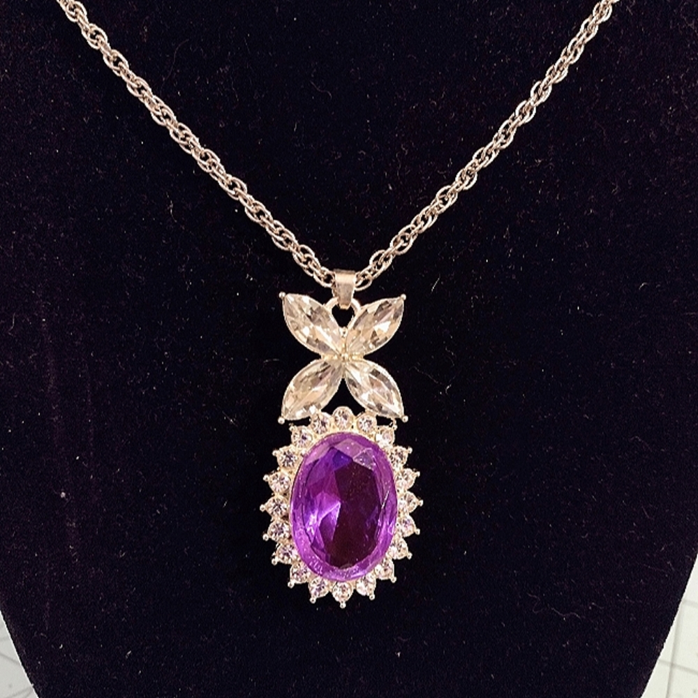 Sterling Silver Plated Flower Pendant With Purple Glass and 20" 925 Silver Chain